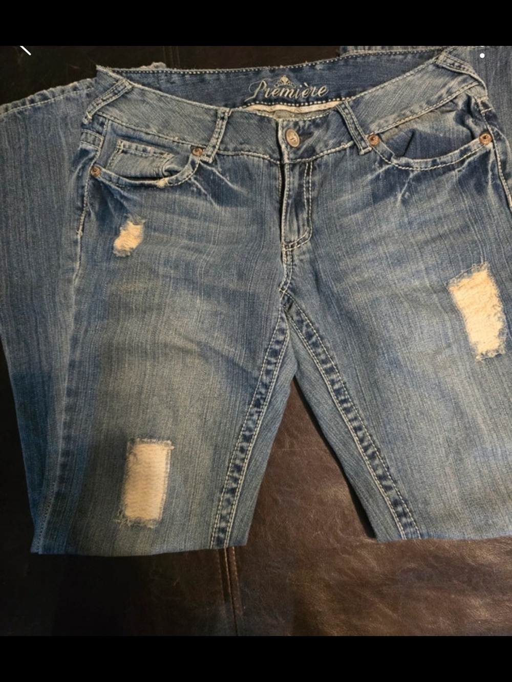 Premier Women’s Light Blue Distressed Skinny Jeans